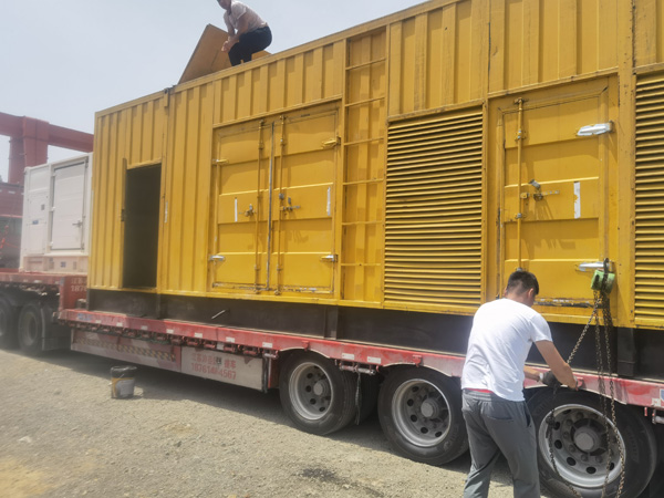 贵溪除了负载情况和发动机维护，还有哪些因素会影响 200kw 柴油发电机的油耗？