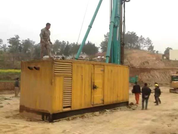 贵溪如何判断水冷式机油散热器密封件是否需要更换?
